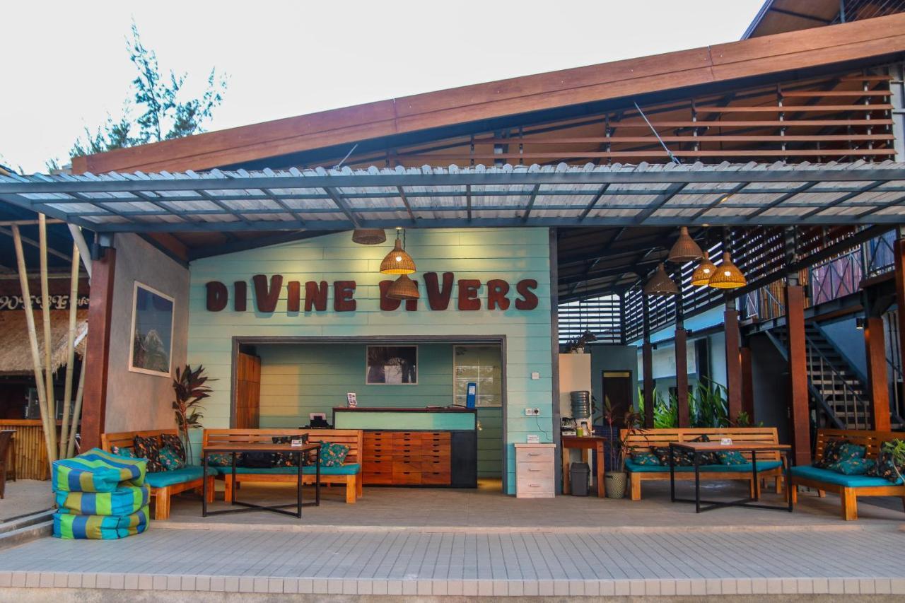 Divine Divers Gili Meno Luaran gambar